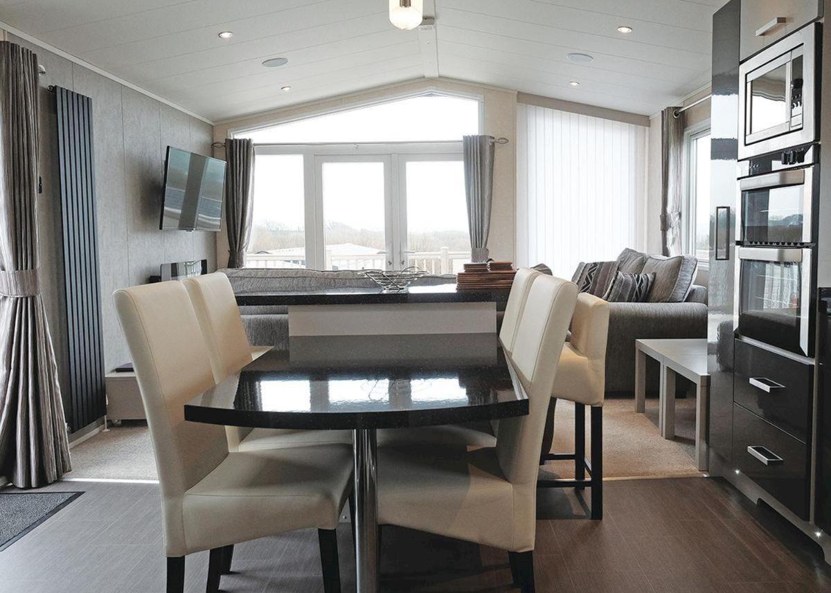 Piran Meadows Resort 뉴키 외부 사진