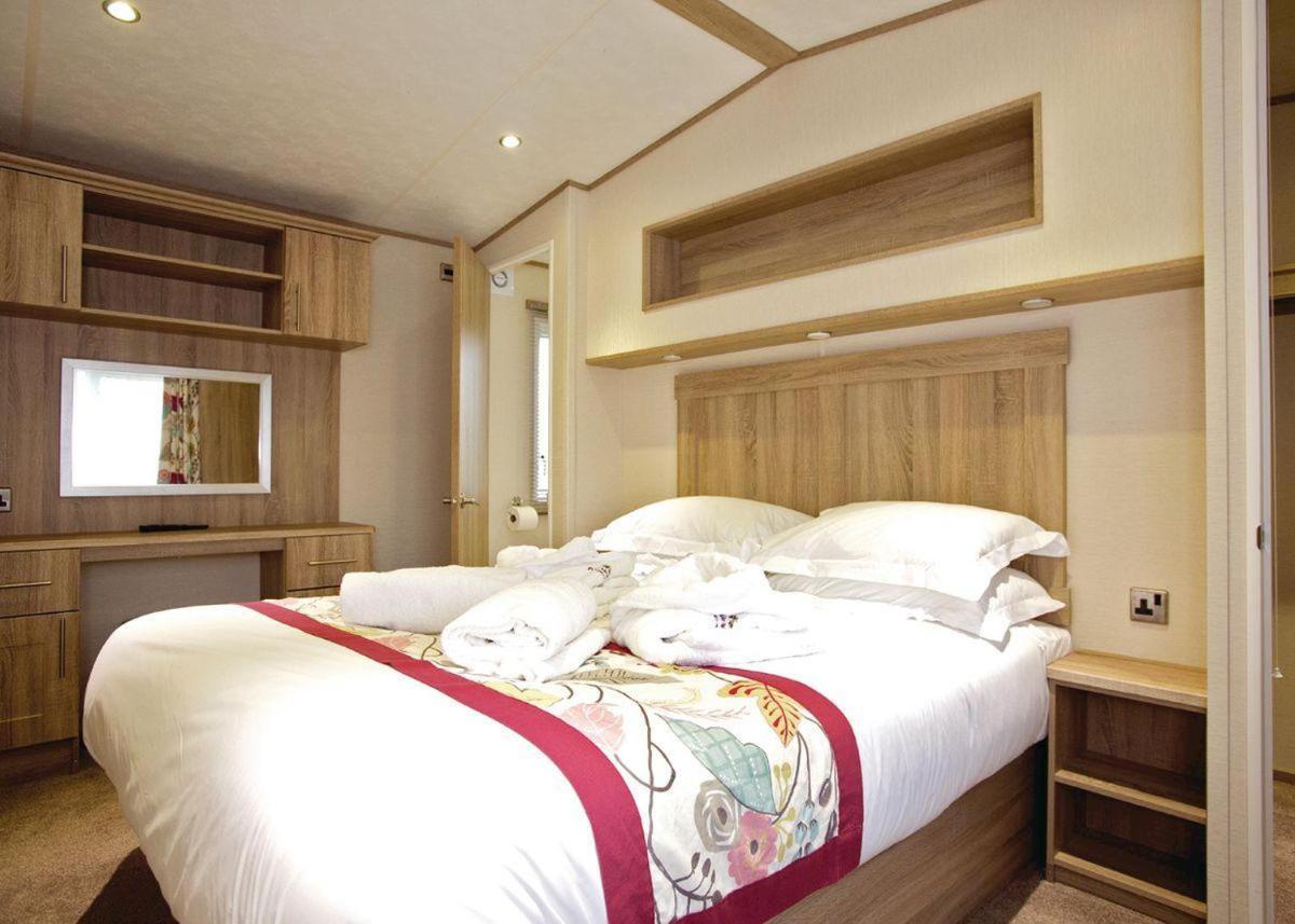 Piran Meadows Resort 뉴키 외부 사진
